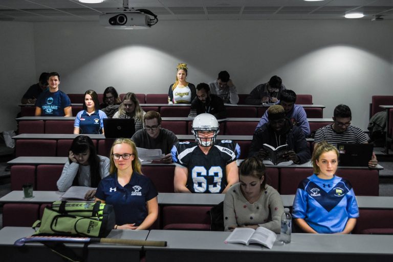 Kingston vice chancellor backs campaign to keep Wednesday afternoons free for student sport