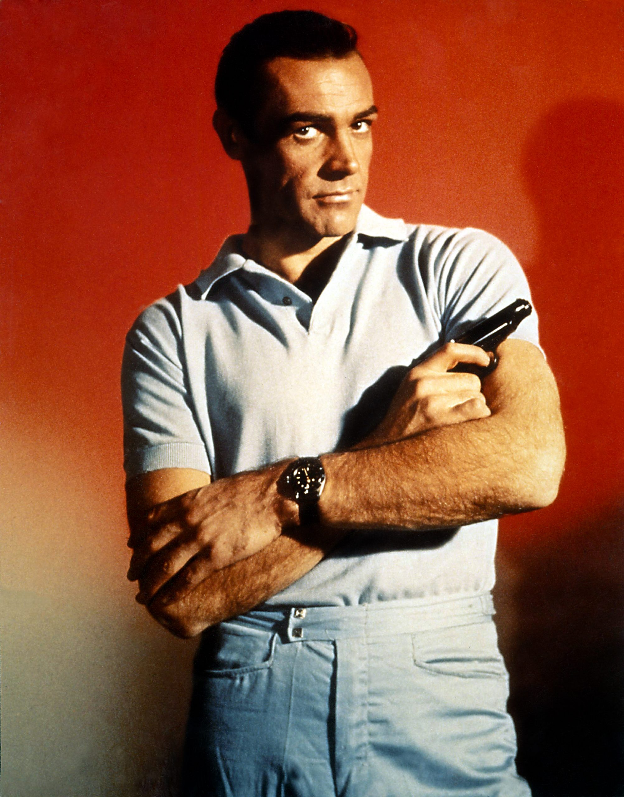 Still shot of Sean Connery holding a pistol as 007.