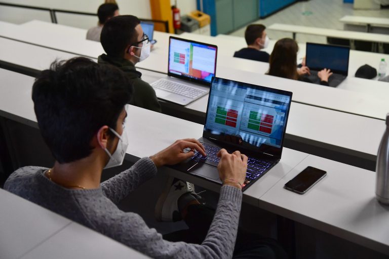 University attendance: can new policy improve student performance?
